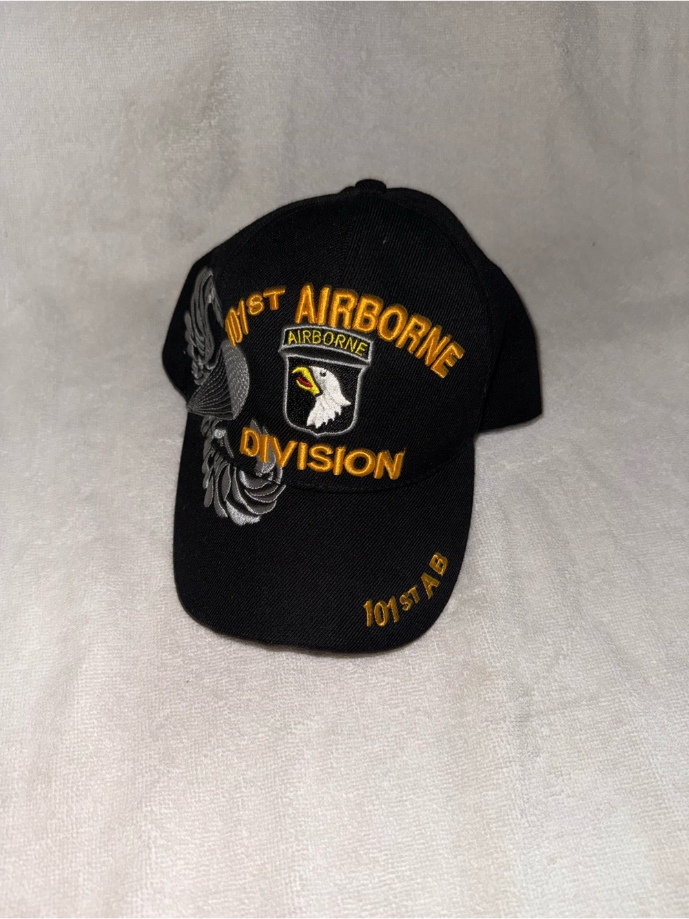 101st Airborne Division Embroidered Baseball Cap